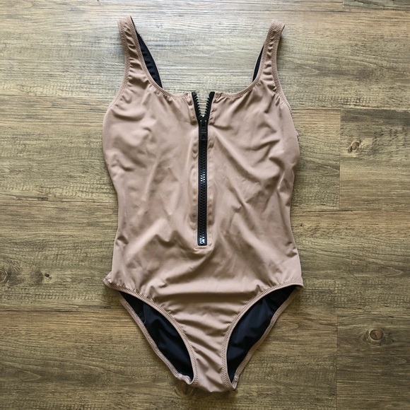 SOLID & STRIPED Other - Solid & Striped one-piece swimsuit